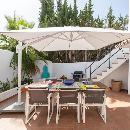 Casa 55 El Naranjal Holiday home *